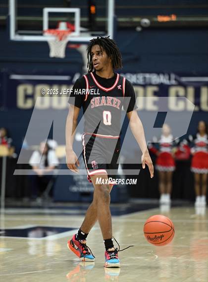 Thumbnail 2 in Shaker Heights vs. Brecksville-Broadview Heights (OHSAA Division 2 Regional Semifinal) photogallery.