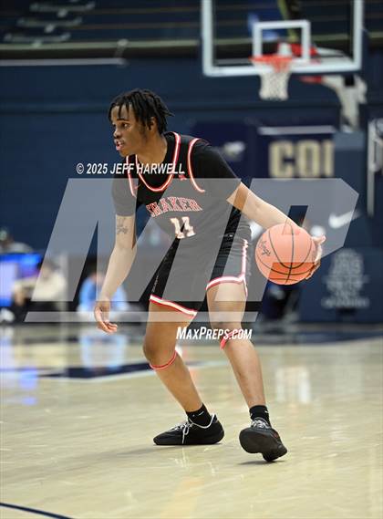 Thumbnail 1 in Shaker Heights vs. Brecksville-Broadview Heights (OHSAA Division 2 Regional Semifinal) photogallery.