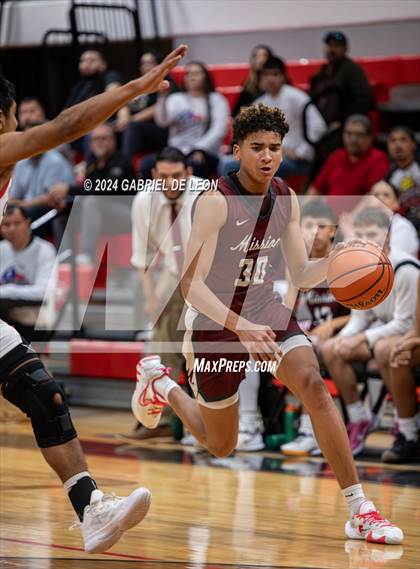 Thumbnail 3 in Mission @ Harlingen (UIL Basketball 6A Bi-District) photogallery.