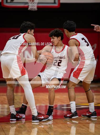 Thumbnail 3 in Mission @ Harlingen (UIL Basketball 6A Bi-District) photogallery.