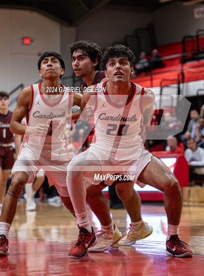 Thumbnail 2 in Mission @ Harlingen (UIL Basketball 6A Bi-District) photogallery.