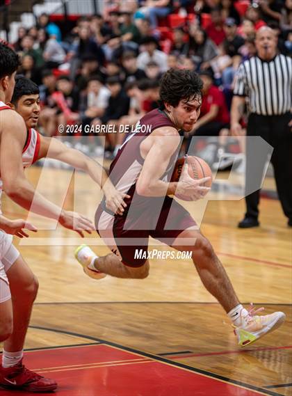 Thumbnail 2 in Mission @ Harlingen (UIL Basketball 6A Bi-District) photogallery.