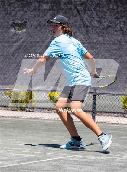 Thumbnail 1 in FHSAA 1A District 4 (Day 2) photogallery.