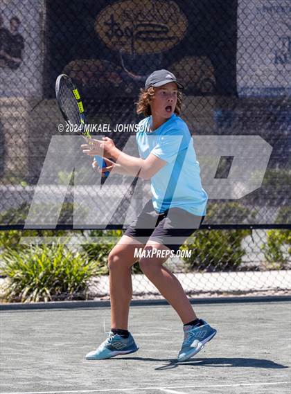 Thumbnail 1 in FHSAA 1A District 4 (Day 2) photogallery.
