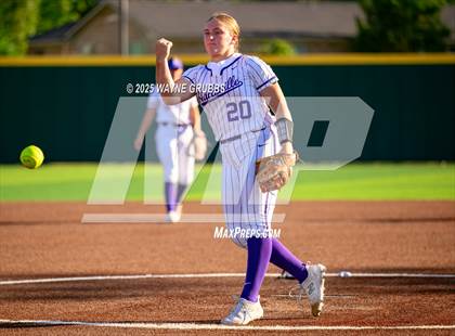 Thumbnail 3 in Grapevine @ Hallsville (UIL 5A D2 State Semifinal) photogallery.