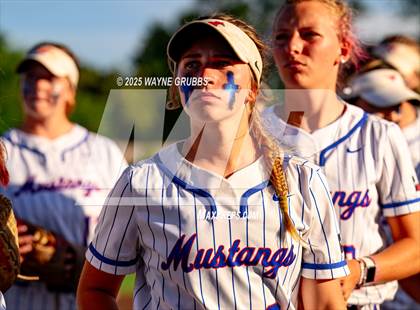 Thumbnail 2 in Grapevine @ Hallsville (UIL 5A D2 State Semifinal) photogallery.
