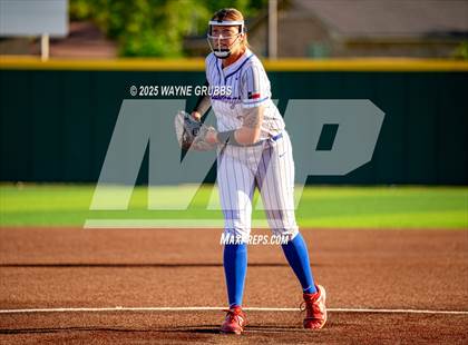 Thumbnail 1 in Grapevine @ Hallsville (UIL 5A D2 State Semifinal) photogallery.