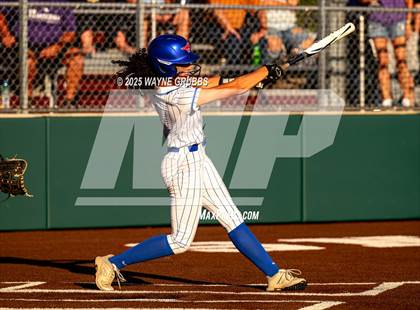 Thumbnail 2 in Grapevine @ Hallsville (UIL 5A D2 State Semifinal) photogallery.