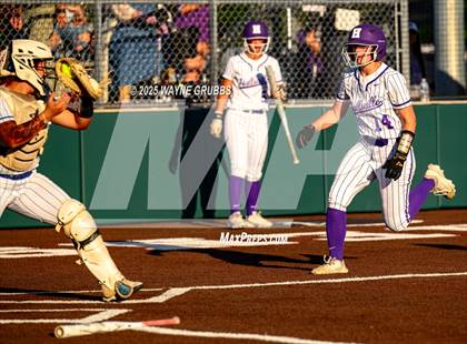 Thumbnail 2 in Grapevine @ Hallsville (UIL 5A D2 State Semifinal) photogallery.