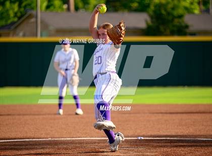 Thumbnail 1 in Grapevine @ Hallsville (UIL 5A D2 State Semifinal) photogallery.