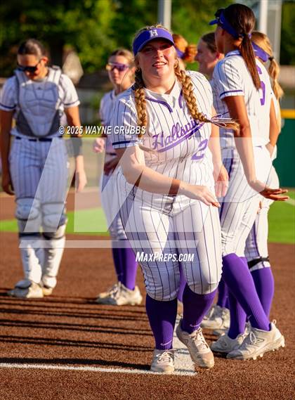 Thumbnail 2 in Grapevine @ Hallsville (UIL 5A D2 State Semifinal) photogallery.