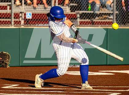 Thumbnail 1 in Grapevine @ Hallsville (UIL 5A D2 State Semifinal) photogallery.