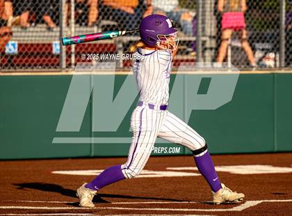 Thumbnail 1 in Grapevine @ Hallsville (UIL 5A D2 State Semifinal) photogallery.