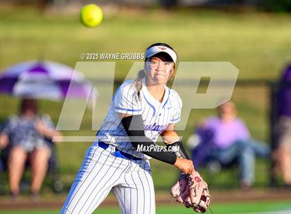 Thumbnail 1 in Grapevine @ Hallsville (UIL 5A D2 State Semifinal) photogallery.