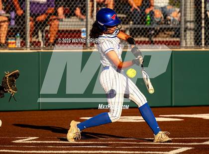 Thumbnail 1 in Grapevine @ Hallsville (UIL 5A D2 State Semifinal) photogallery.