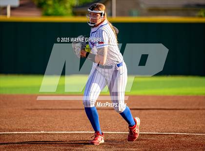 Thumbnail 3 in Grapevine @ Hallsville (UIL 5A D2 State Semifinal) photogallery.