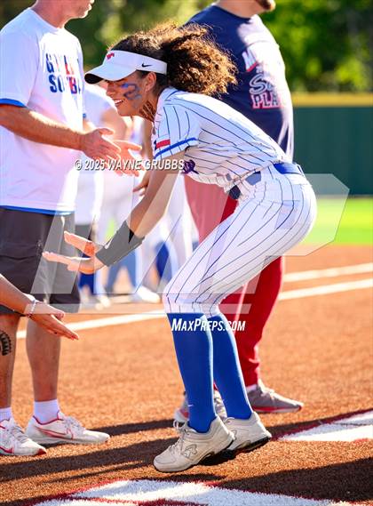 Thumbnail 2 in Grapevine @ Hallsville (UIL 5A D2 State Semifinal) photogallery.