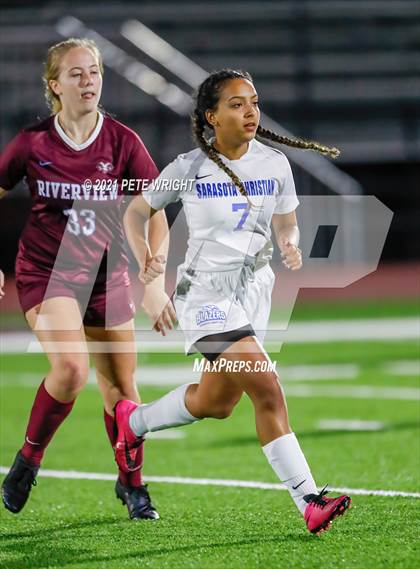 Thumbnail 2 in Riverview Sarasota vs. Sarasota Christian photogallery.