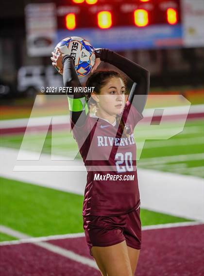 Thumbnail 2 in Riverview Sarasota vs. Sarasota Christian photogallery.
