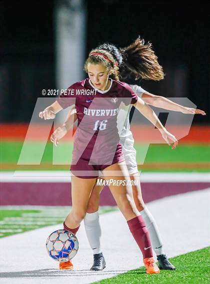 Thumbnail 3 in Riverview Sarasota vs. Sarasota Christian photogallery.