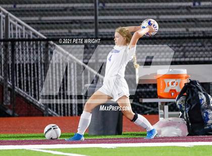 Thumbnail 1 in Riverview Sarasota vs. Sarasota Christian photogallery.
