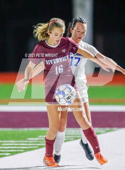 Thumbnail 2 in Riverview Sarasota vs. Sarasota Christian photogallery.