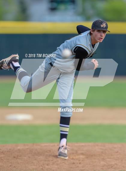 Thumbnail 1 in Arapahoe vs. Cherokee Trail (CHSAA 5A 2nd Round Playoff) photogallery.