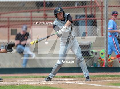 Thumbnail 2 in Arapahoe vs. Cherokee Trail (CHSAA 5A 2nd Round Playoff) photogallery.