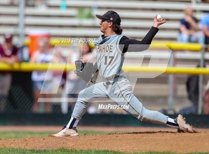 Thumbnail 1 in Arapahoe vs. Cherokee Trail (CHSAA 5A 2nd Round Playoff) photogallery.
