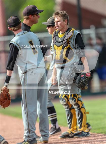 Thumbnail 2 in Arapahoe vs. Cherokee Trail (CHSAA 5A 2nd Round Playoff) photogallery.