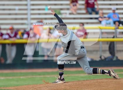 Thumbnail 2 in Arapahoe vs. Cherokee Trail (CHSAA 5A 2nd Round Playoff) photogallery.