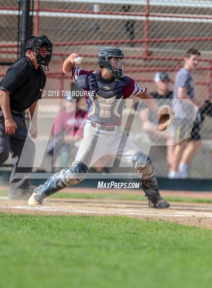 Thumbnail 3 in Arapahoe vs. Cherokee Trail (CHSAA 5A 2nd Round Playoff) photogallery.