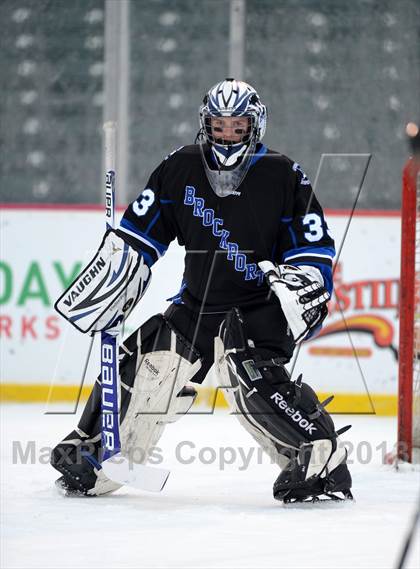 Thumbnail 3 in Notre Dame vs. Brockport (Frozen Frontier) photogallery.