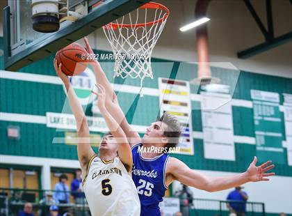Thumbnail 2 in Catholic Central vs. Clarkston (MHSAA Regional Final) photogallery.