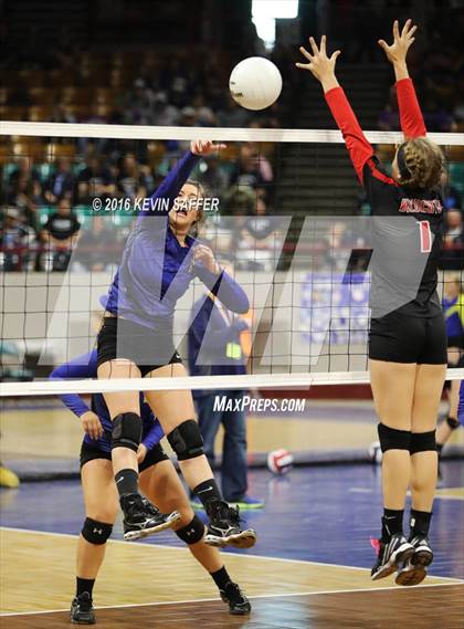 Thumbnail 2 in Nucla vs. Holly (CHSAA 1A Quarterfinal) photogallery.