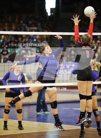 Thumbnail 1 in Nucla vs. Holly (CHSAA 1A Quarterfinal) photogallery.