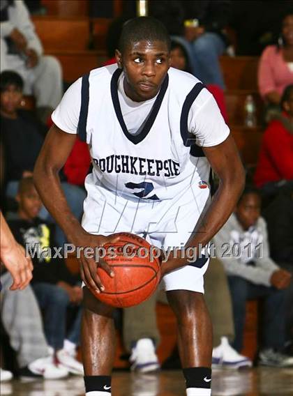Thumbnail 3 in Poughkeepsie vs Peekskill (Queen City Classic) photogallery.