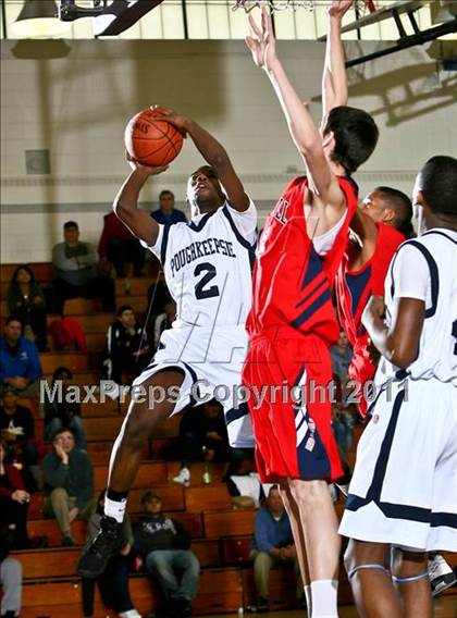 Thumbnail 2 in Poughkeepsie vs Peekskill (Queen City Classic) photogallery.