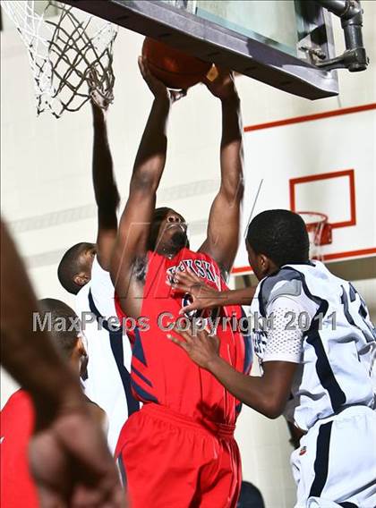 Thumbnail 2 in Poughkeepsie vs Peekskill (Queen City Classic) photogallery.