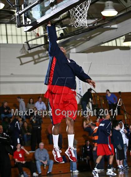Thumbnail 2 in Poughkeepsie vs Peekskill (Queen City Classic) photogallery.