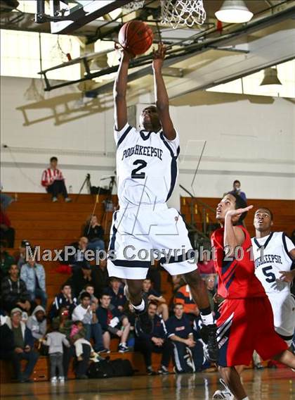 Thumbnail 3 in Poughkeepsie vs Peekskill (Queen City Classic) photogallery.