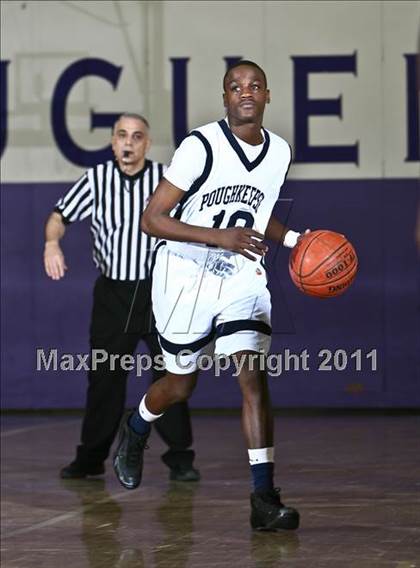 Thumbnail 3 in Poughkeepsie vs Peekskill (Queen City Classic) photogallery.