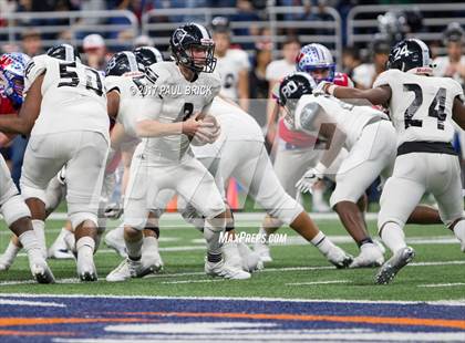 Thumbnail 1 in Westlake vs. Cibolo Steele (UIL 6A-D2 Quarterfinal) photogallery.