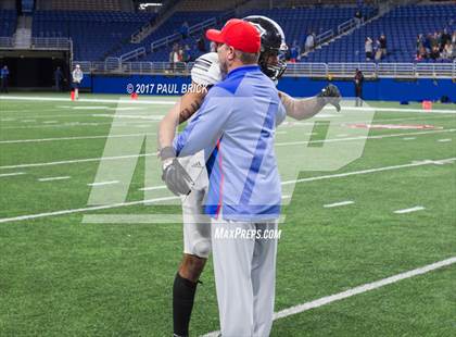 Thumbnail 2 in Westlake vs. Cibolo Steele (UIL 6A-D2 Quarterfinal) photogallery.
