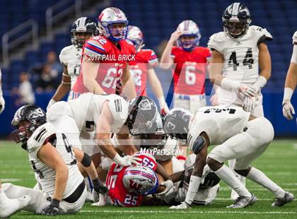 Thumbnail 2 in Westlake vs. Cibolo Steele (UIL 6A-D2 Quarterfinal) photogallery.
