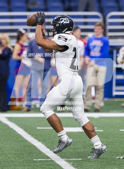 Thumbnail 1 in Westlake vs. Cibolo Steele (UIL 6A-D2 Quarterfinal) photogallery.
