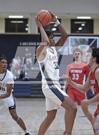 Thumbnail 3 in Antonian Prep vs. Second Baptist photogallery.