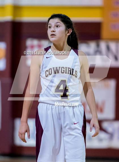 Thumbnail 2 in Crystal City vs Cotulla photogallery.