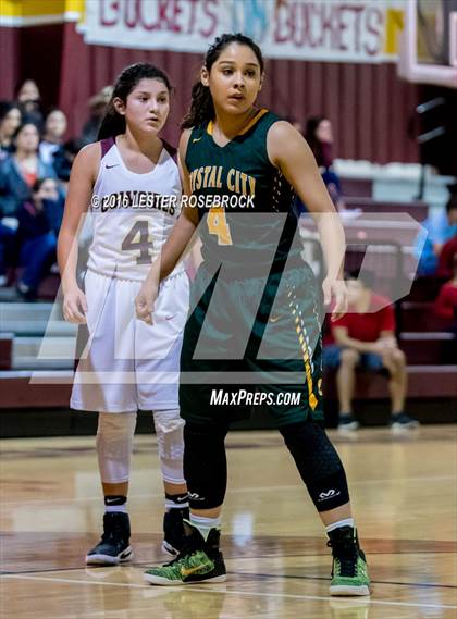 Thumbnail 1 in Crystal City vs Cotulla photogallery.