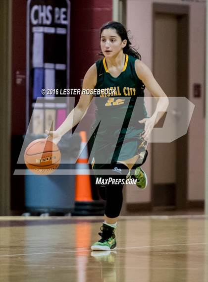 Thumbnail 3 in Crystal City vs Cotulla photogallery.